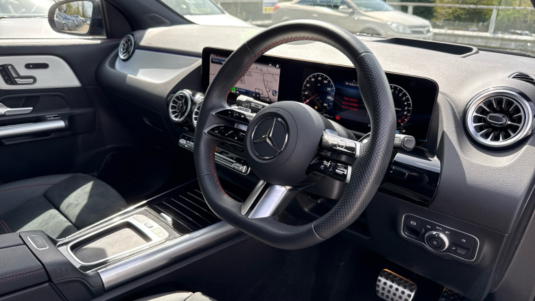 Mercedes-Benz GLA 250e AMG Line Premium Plus 5dr Auto Hatchback